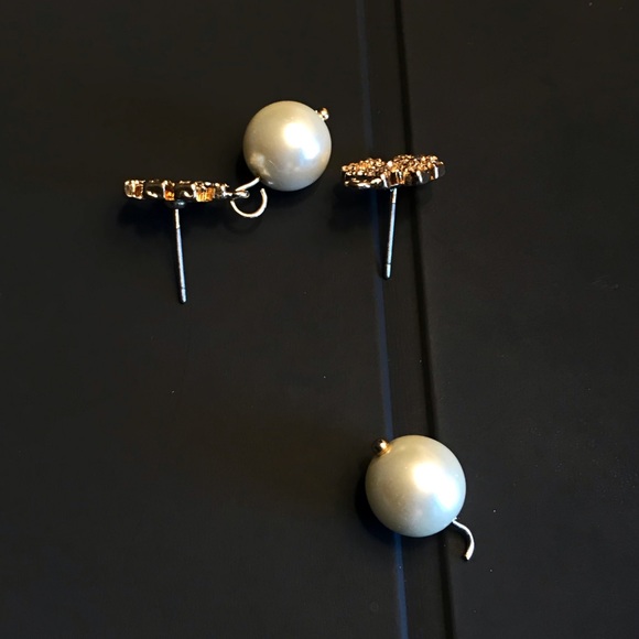 Tory Burch Earrings - Picture 7 of 9